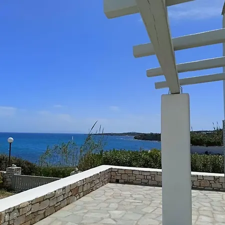 Cycladic Seaside Studio 公寓